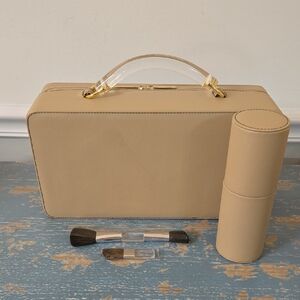 Estee Lauder Tan Cosmetic Bag and Brush Set